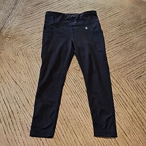 Black leggings XS 6/6X Xersion